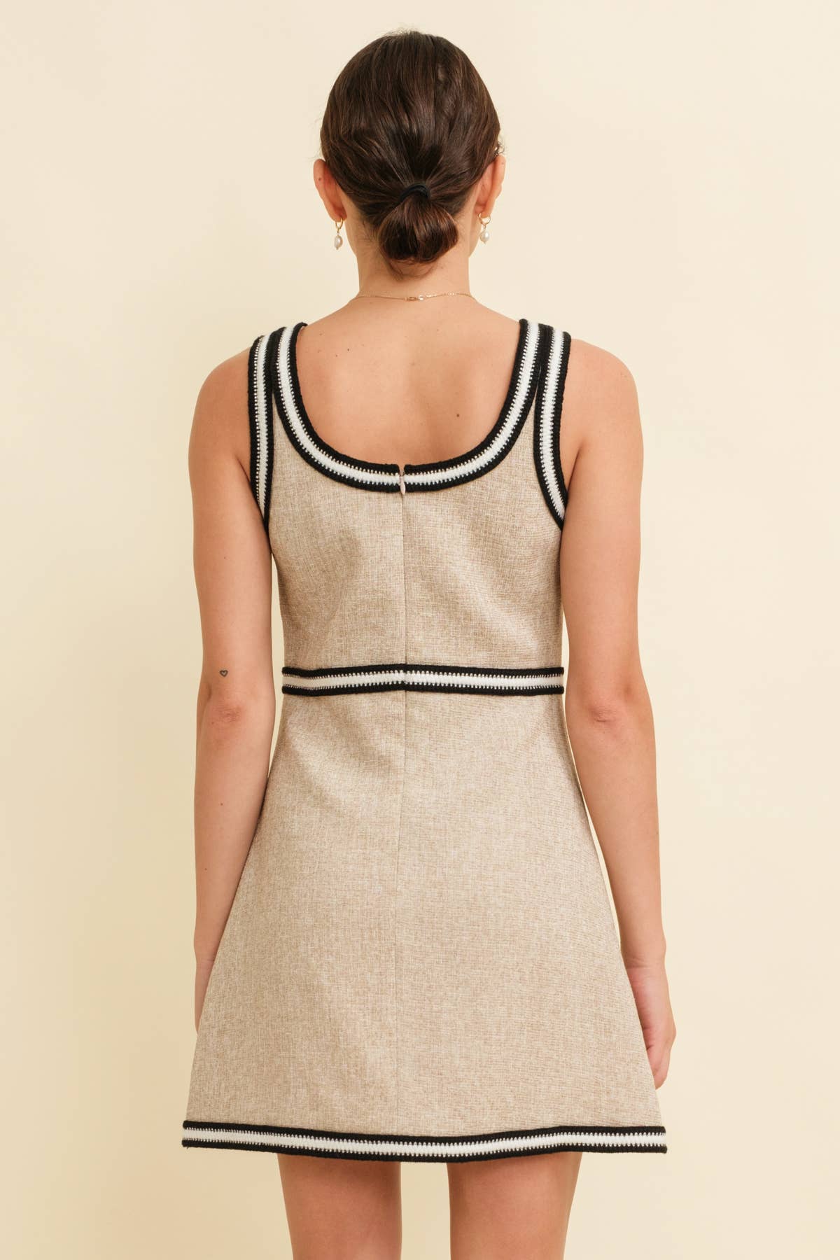 LINE ACCENT MINI DRESS