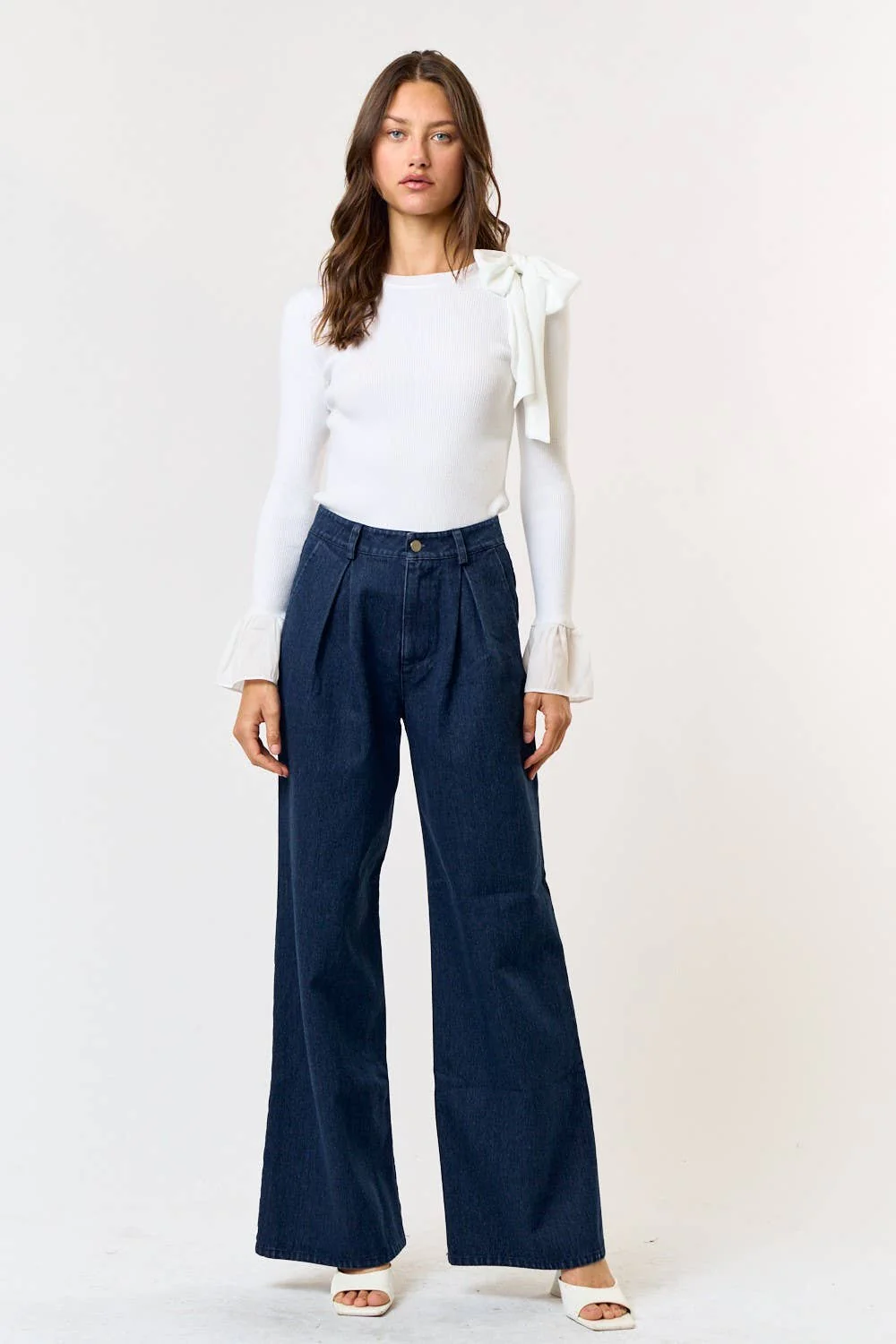 SHOULDER SATIN BOW TOP