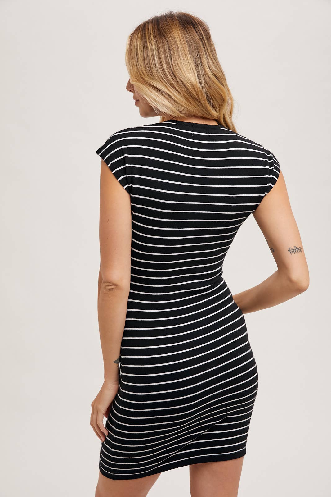 STRIPED SHORT STRETCH KNIT DRESS