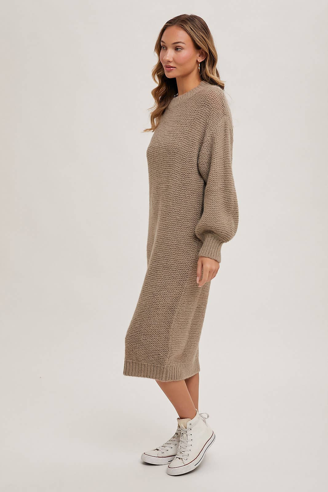 OVERSIZED LIGHTWEIGHT KNIT SWEATER MIDI DRESS