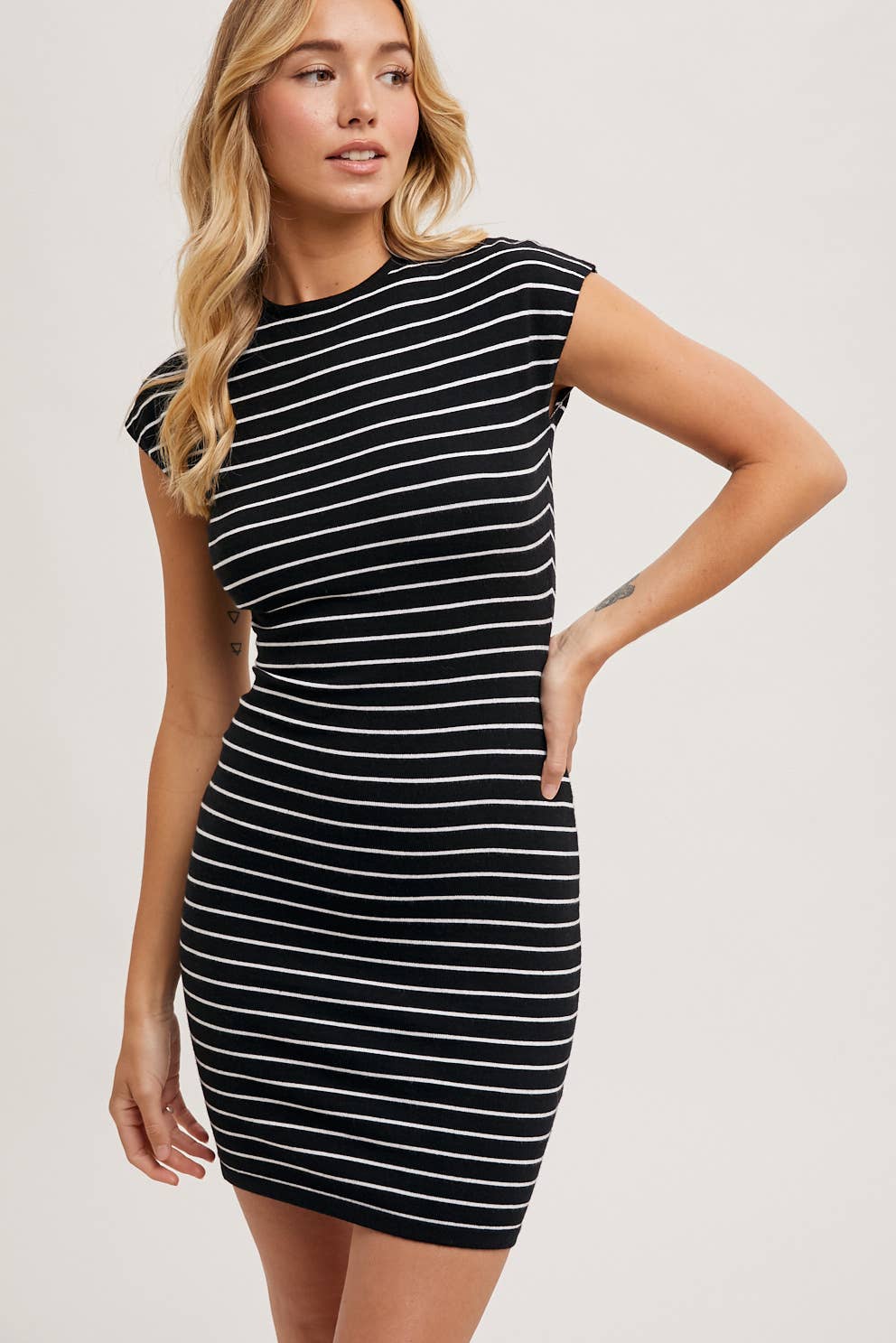 STRIPED SHORT STRETCH KNIT DRESS